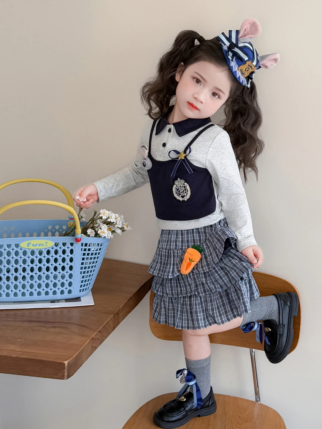 

Весенний модный комплект для девочек: юбка-брюки в клетку с воротником-кроликом, имитация двухслойного дизайна, дышащий, легкий, с высокой талией...