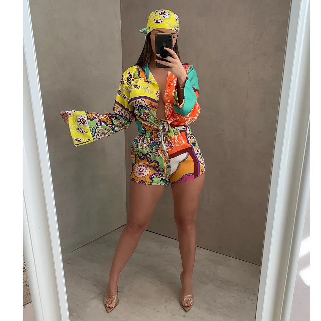 

Two Piece Women's Summer bohemian style Shirt And Shorts Clothes three-piece set includes a headscarf Beach Outfit Set