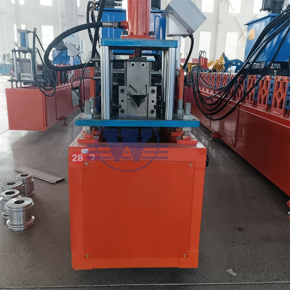 Automatic storage rack pillar upright post steel roll forming making machine