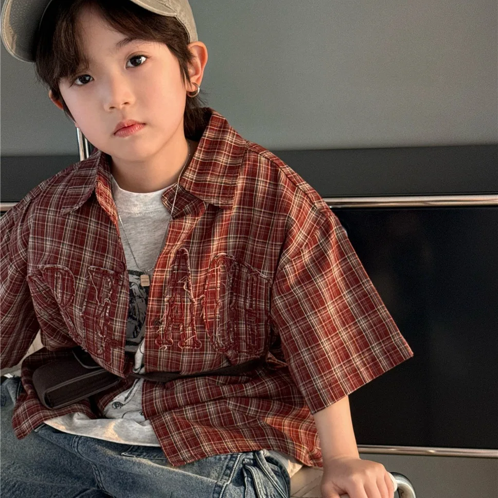 

2025 Summer Children's Checkered Short Sleeved Shirt Trendy Letter Patch Embroidered Light Luxury