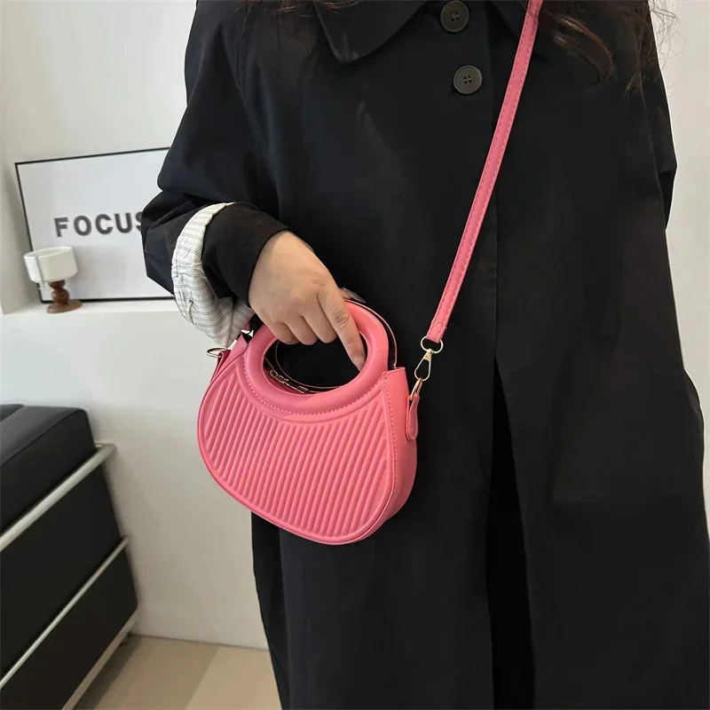 Mezza luna piccola borsa a tracolla per le donne borse di marca Designer borsa di lusso Tote femminile elegante moda Versatile borse a tracolla