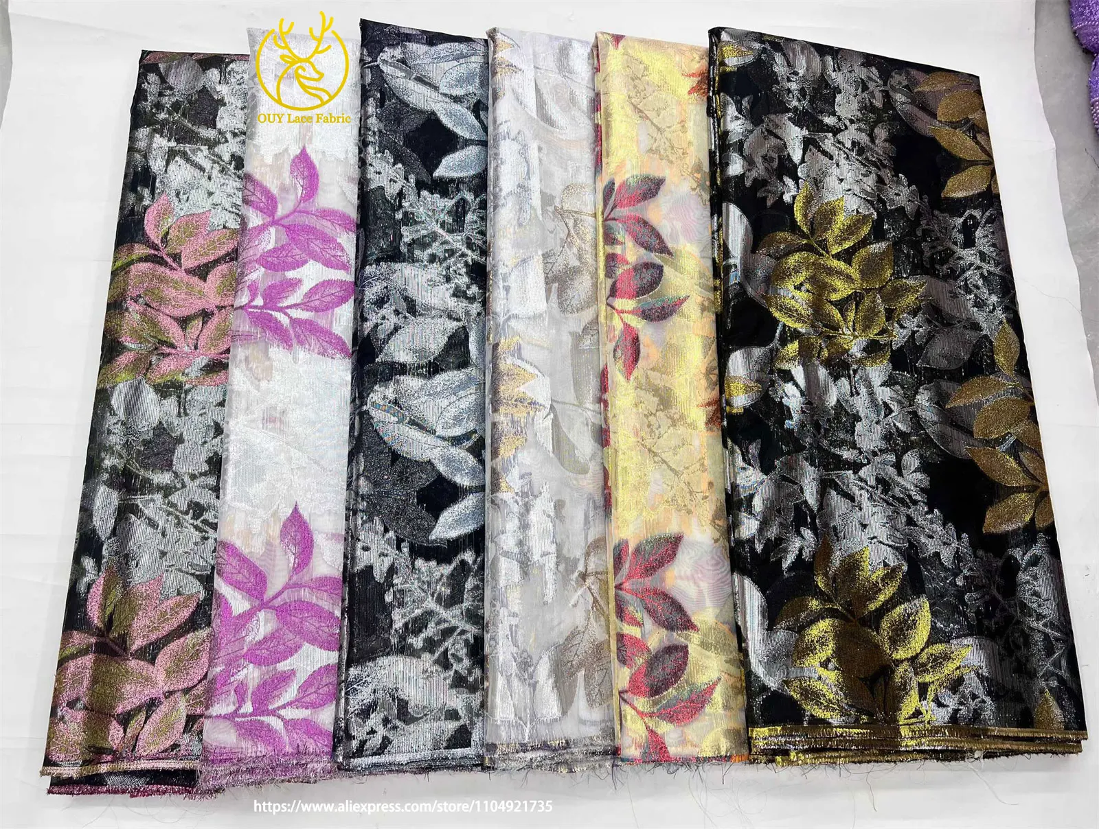 Modischer Afrikanischer Brokat-Spitzenstoff 2026 Nigerianischer Französischer Brokat-Jacquard-Stoff zum Nähen von Damenkleidern für Dinnerpartys – Detail 4