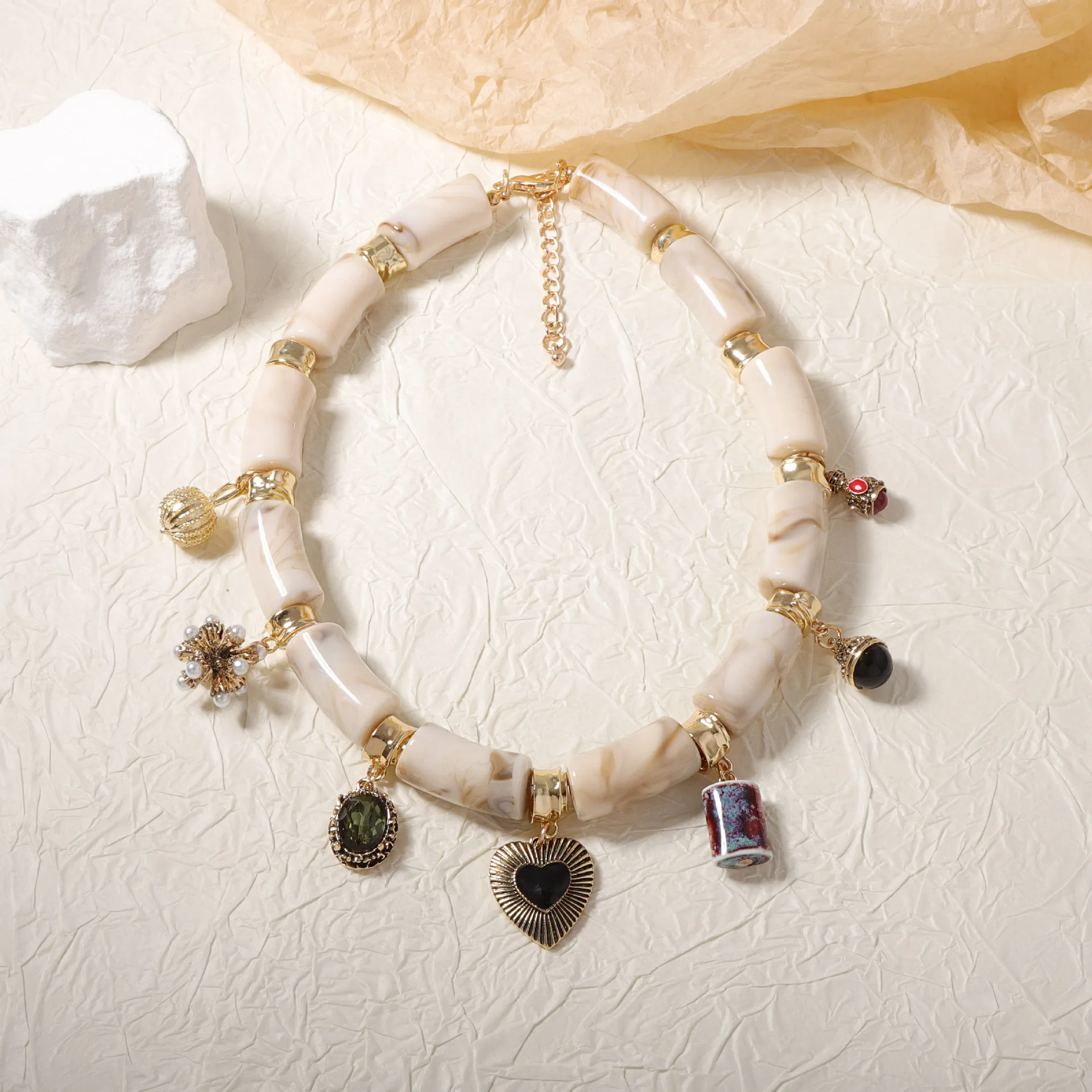 

Bamboo Pendants Cylinder-shaped Acrylic Beads Neckalce for Women Fashion Jewelry Chunky New Style Party Accessories Gifts