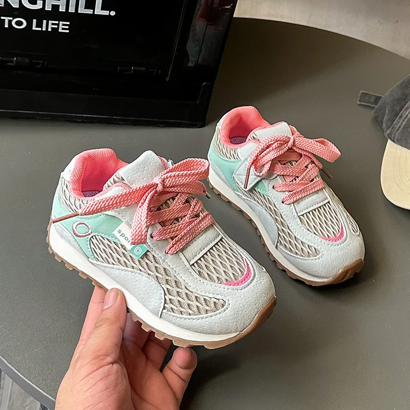 Children's non slip mesh casual breathable soft soled sports shoes spring 2026 new girls' shoes fashion trendy double breathable