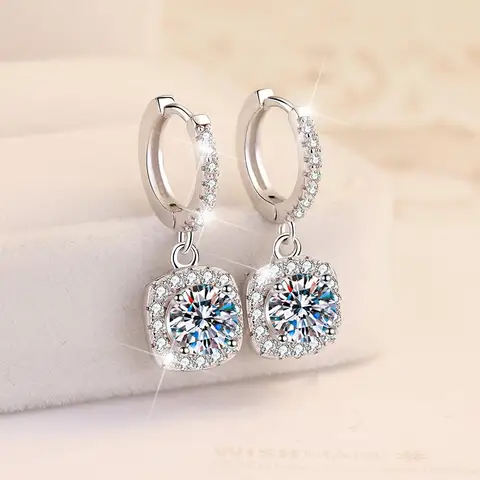 Lycfn 8MM Moissanite D 컬러 후프 귀걸이 여성을위한 GRA가있는 925 스털링 슬리버 귀걸이 웨딩 럭셔리 약혼 파인 쥬얼리