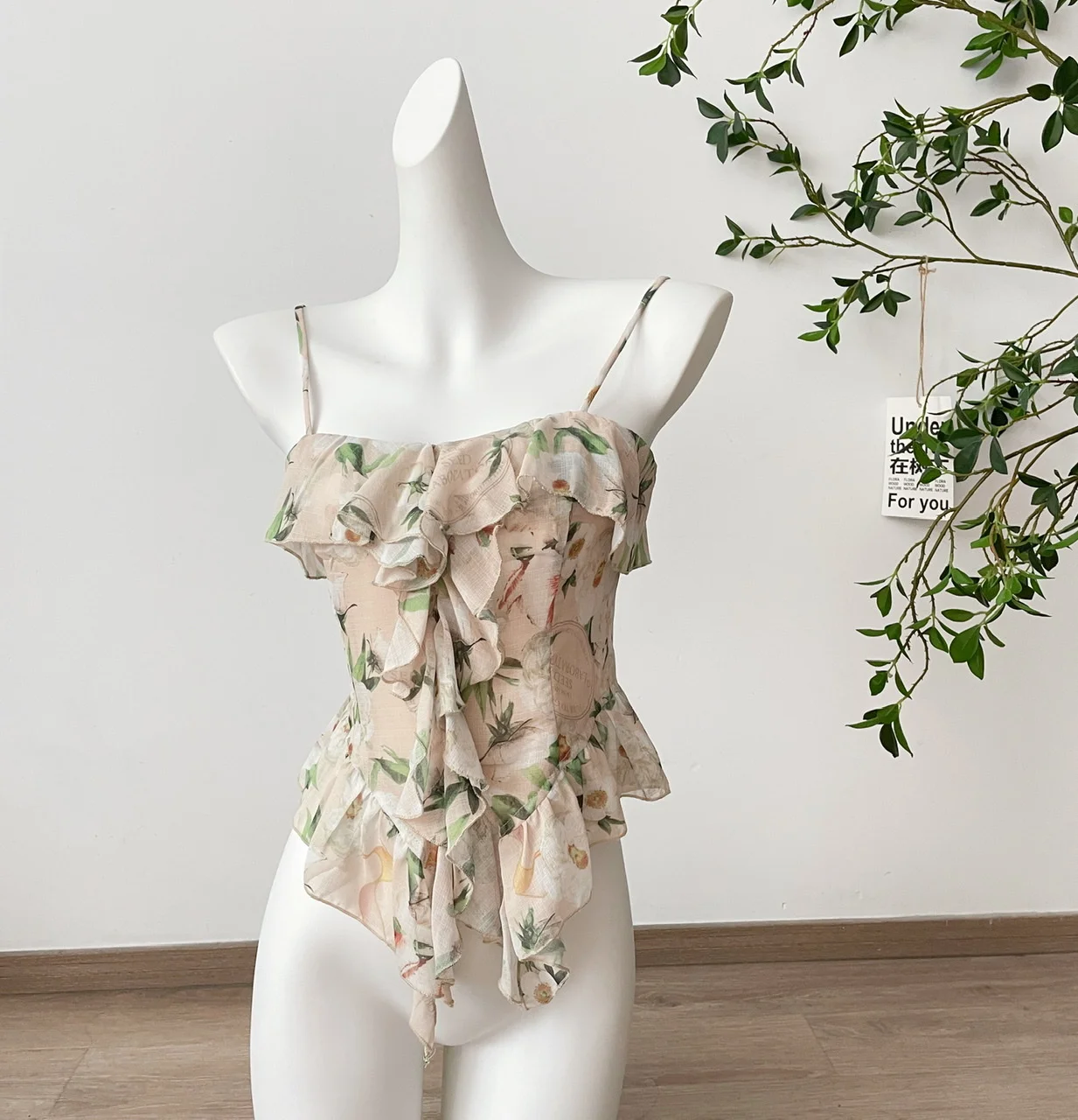 Women's irregular standing cut French lace strapless floral top for summer 2025