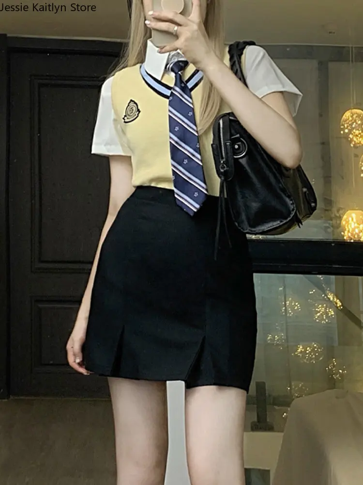 Korean Kawaii School Uniform Women Sweater Vest and Mini Skirt JK Uniform Japanese School Girl Anime Cosplay Graduation Uniform