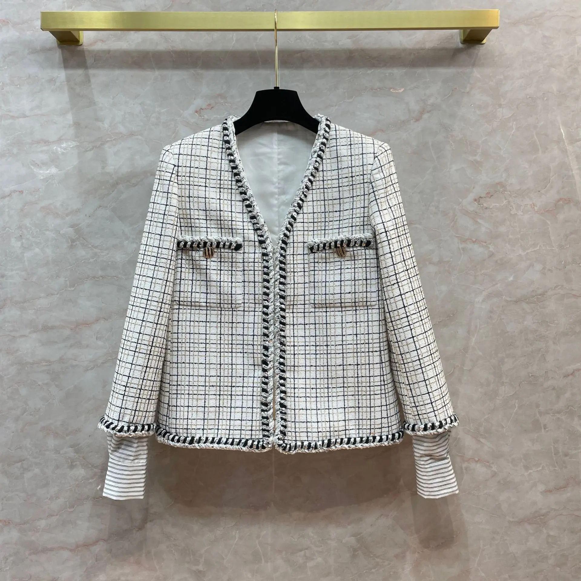 

Coarse Woolen Jacket, Women's Gold and Silver Thread Woven Black and White Plaid V-neck Cardigan Top