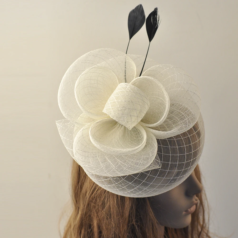 

Women Bridal Lady Beige Veil Feather Handmade Fancy Dress Cocktail Hat Fascinator Clip Accessories