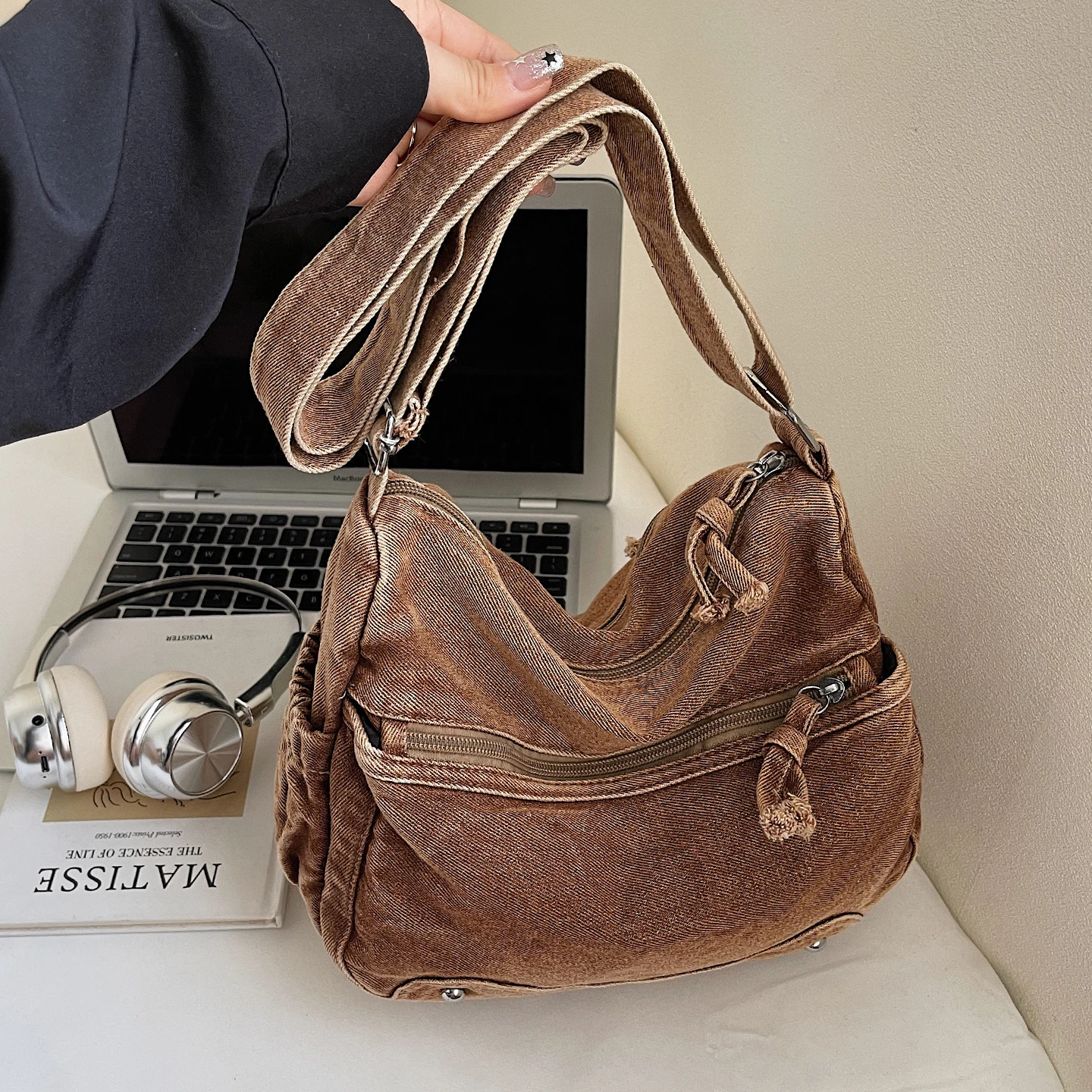 

American Vintage Washed Denim Bag Autumn New Women's Casual Large Capacity One Shoulder Bags Versatile Commute Messenger Bag