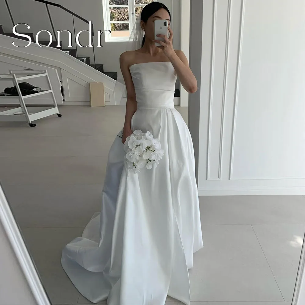 

Sondr Customized Simple Korean Wedding Dresses Anniversary Photo Shoot Gown Pregnant Bridal Strapless Self-Wedding Gown 2026