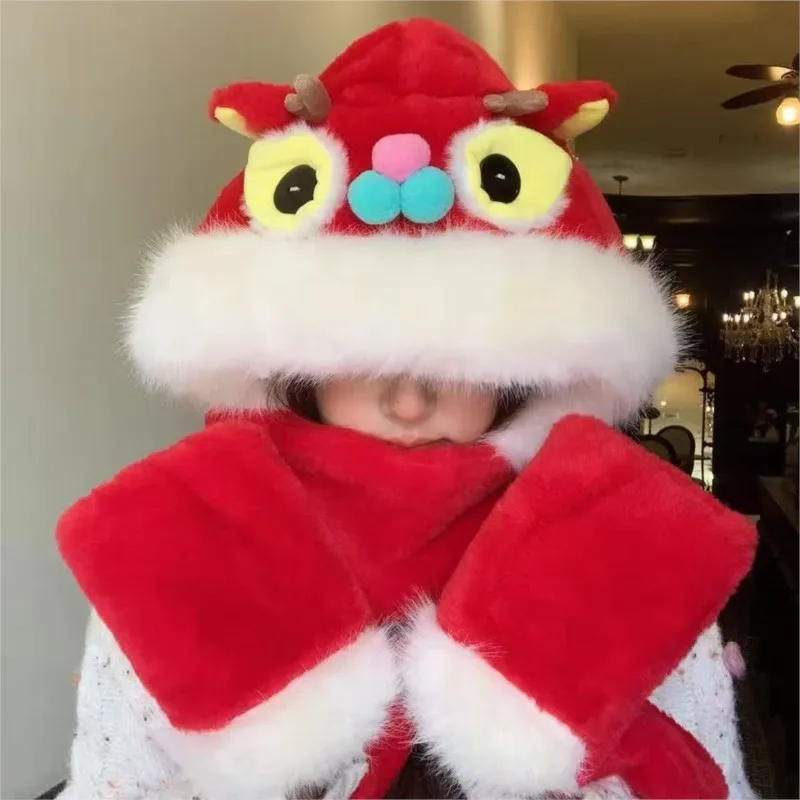 A new style of traditional Chinese red hat for girls cute student plush warm ear-protecting Lei Feng