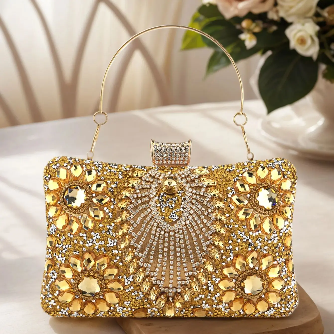

Tassel Women Evening Bags Diamonds Small Day Clutch Luxury New Chain Shoulder Handbags For Party Holder Purse