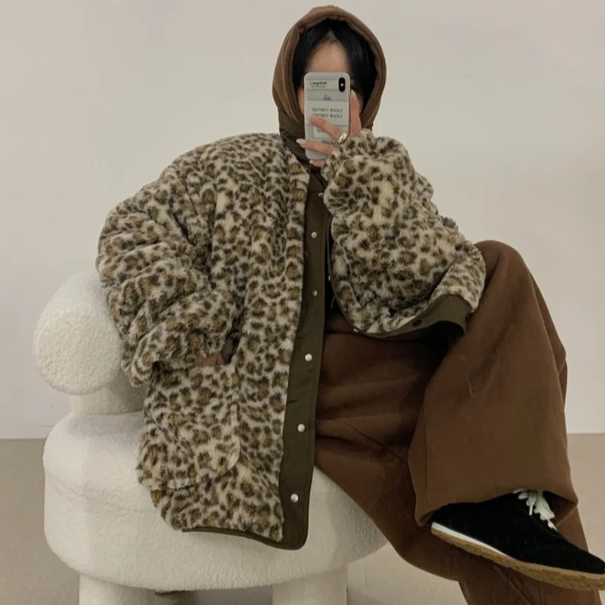 Ladies Chic Versatile Vintage Warmth-Laden Medium-Length Lamb Fur Jaet Autumn Winter New Sle Faionable Age-Defng Oute...