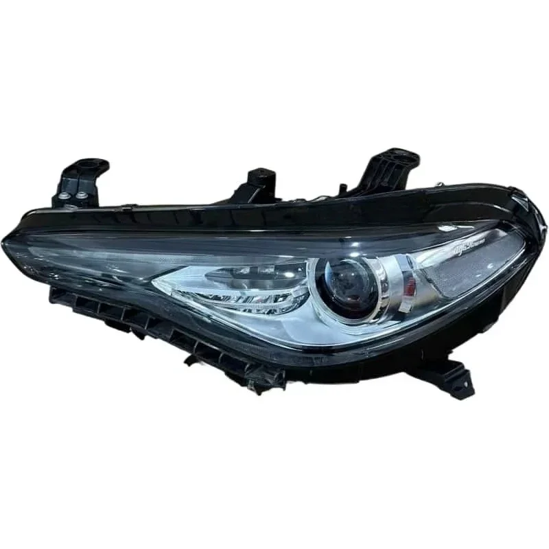2017-2019  Giulia Original Luminous Diode Front Light Assembly 12V 60W 4000LM High Quality Auto Parts