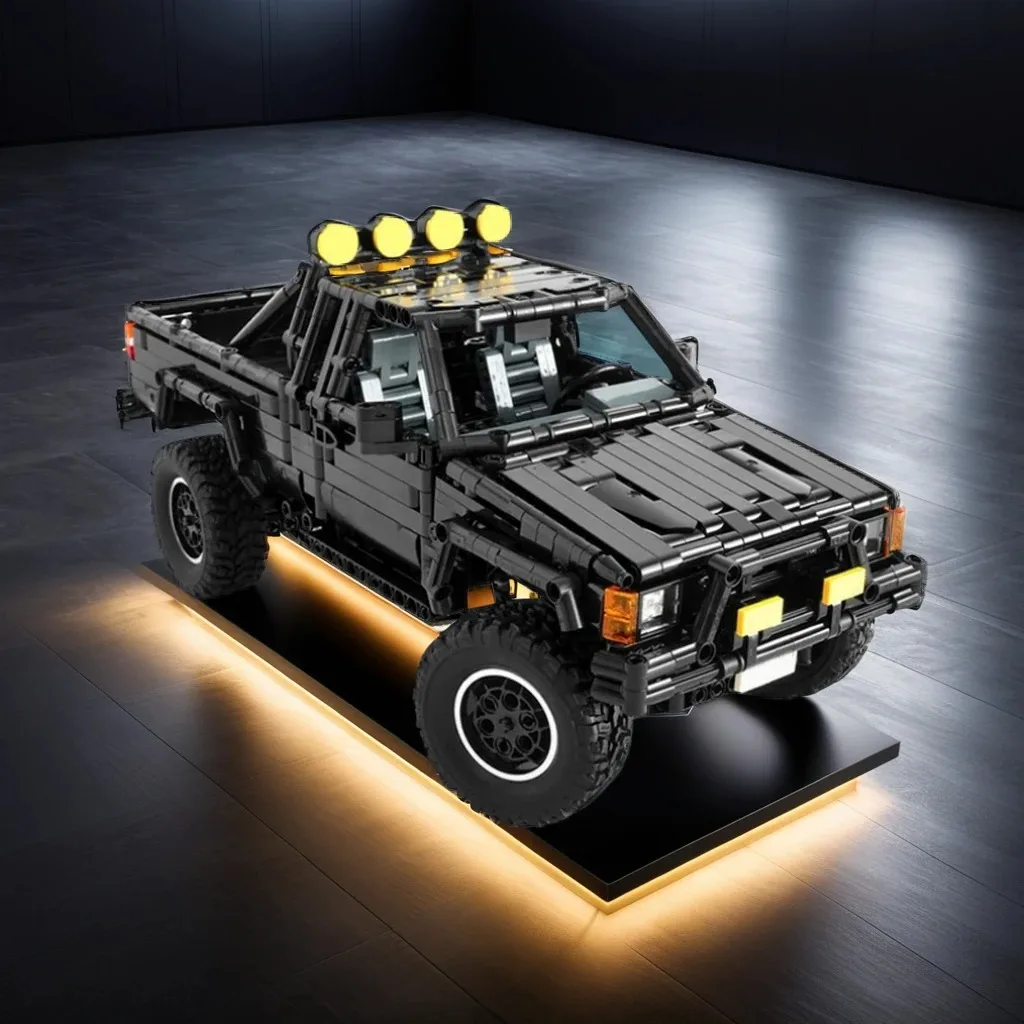 

1472PCS MOC City Champions Super Car Toyota 4X4 SR5 Xtracab Truck Hilux Pickup Back Future Extra Detailed Model DIY Gift Display