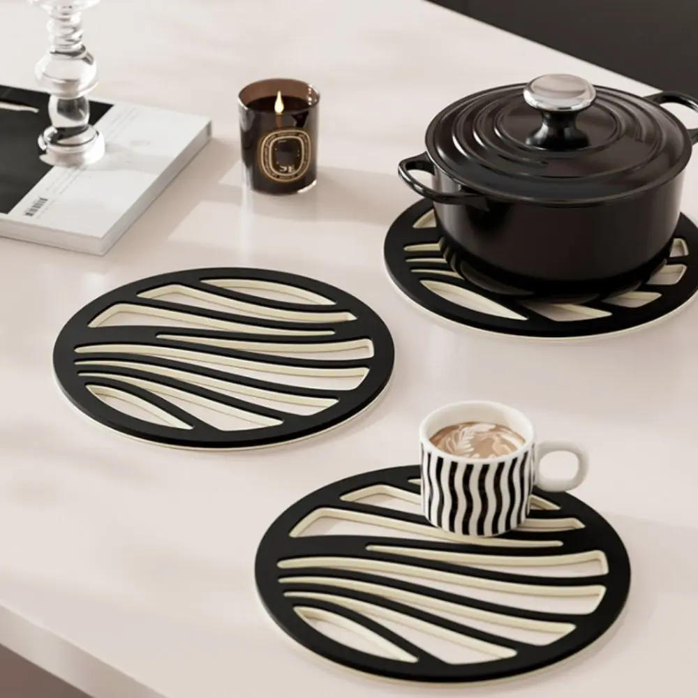 

6Pcs Household With Storage Rack Insulation Mat Heat-Resistant Anti-Slip Placemat Wall Mountable Striped Design Coaster Bowl