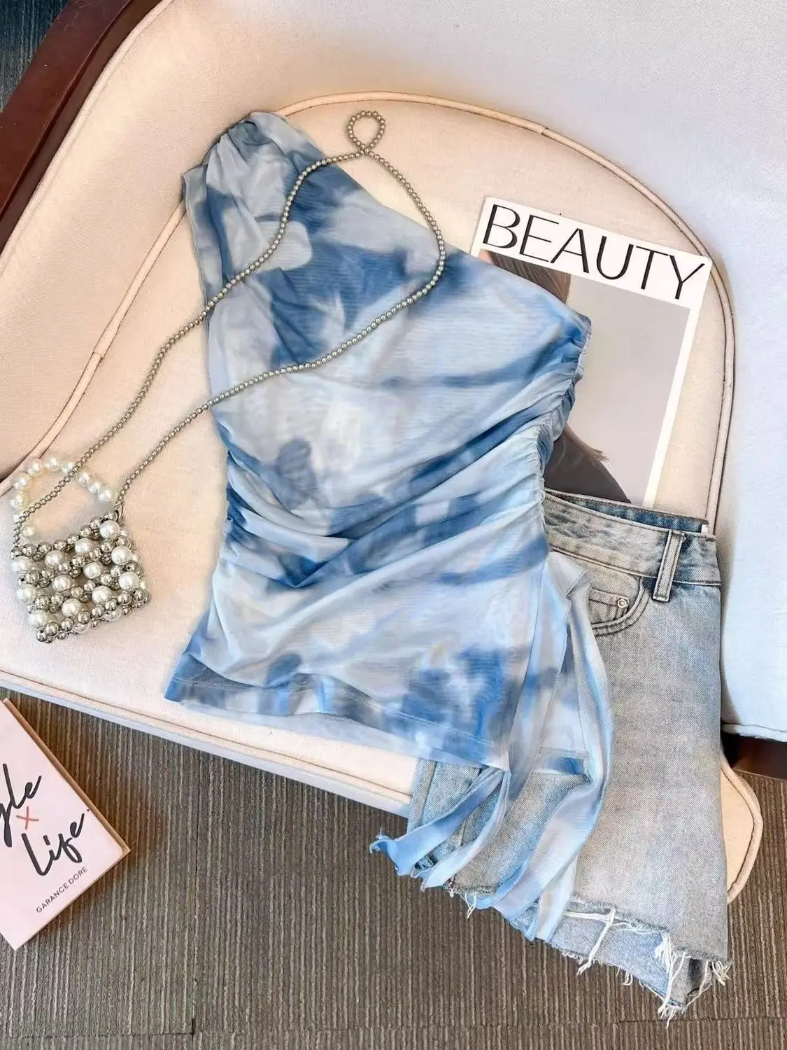 

Tanks Camis Womens Cool Ribbed Knit Cropped Tank Top With Floral Lace Trim Slim Fit Sleeveless Adjustable Straps Summer Kpop