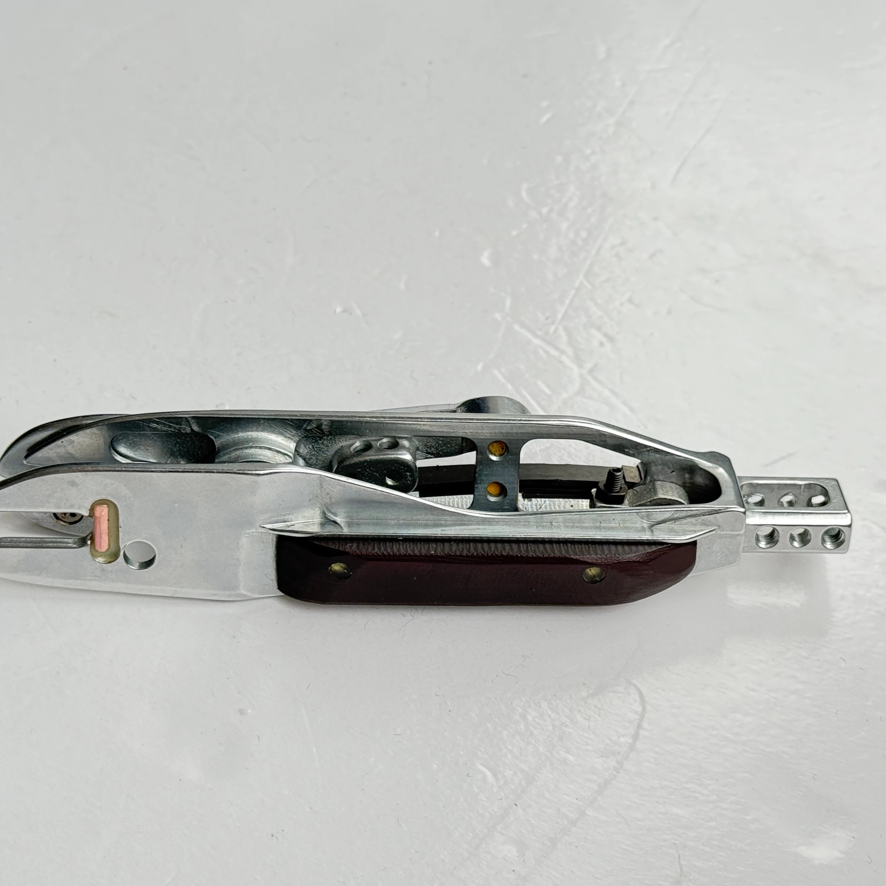 

Interchangeable Gripper Head Kit For Donirer HTV Looms Fast Maintenance And Repair