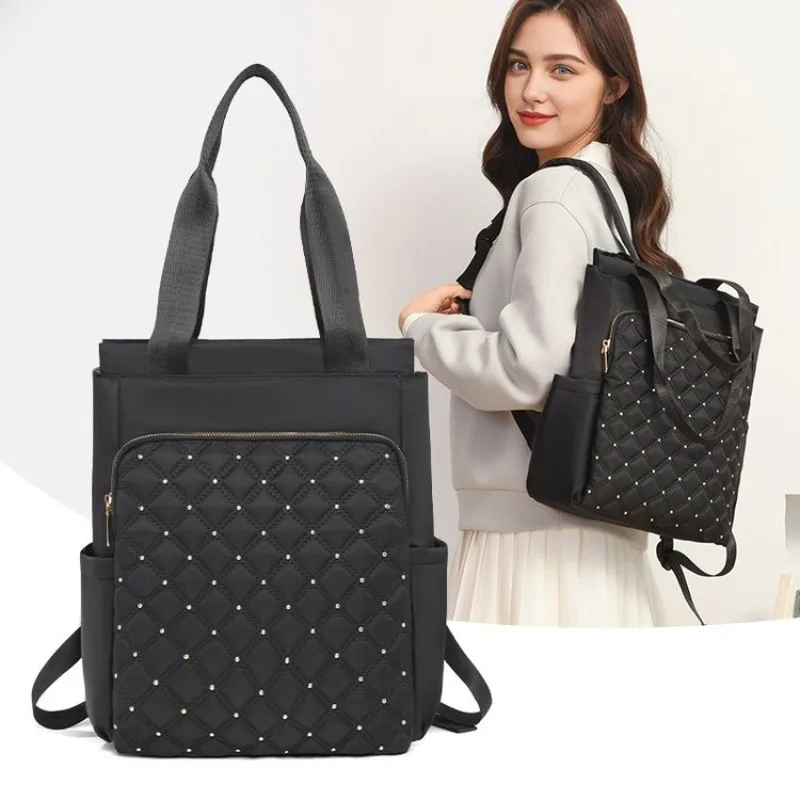 

Luxury Women Messenger Bag Crossbody Design High-End Minimalist Also A Perfect Large Capacity Diaper Bag Choice