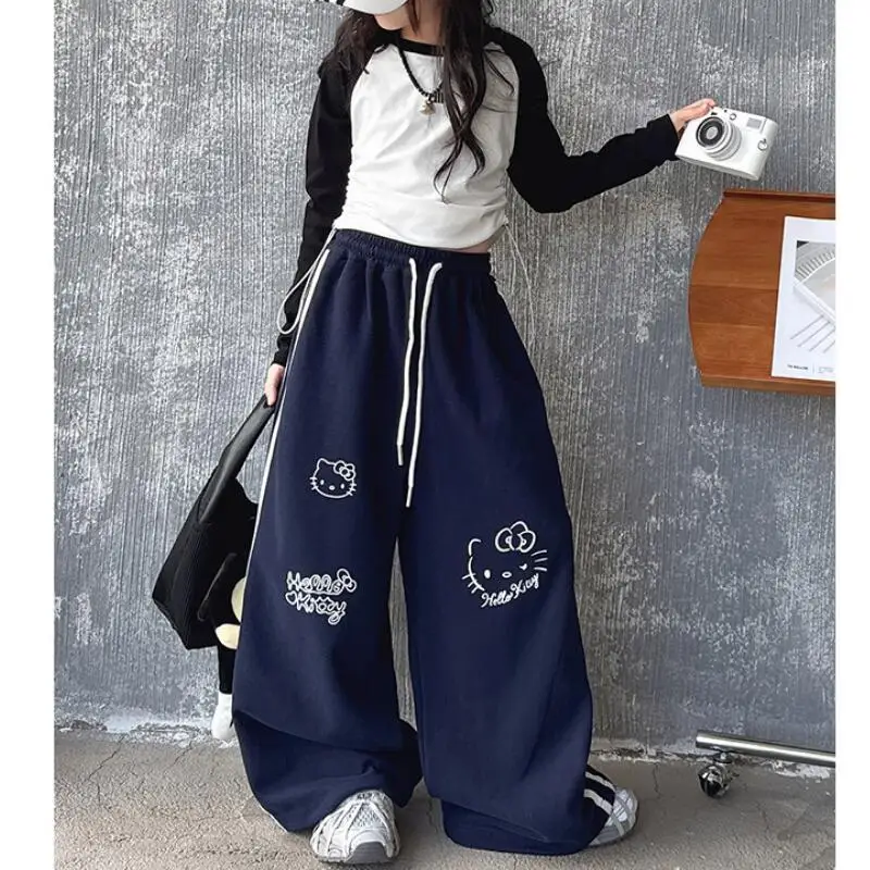 

Hot Sanrio Girl Sportswear Set Hello Kitty Kawaii Anime Autumn Student Long-Sleeved Tops Wide-Leg Pants 2-Piece Set New Style