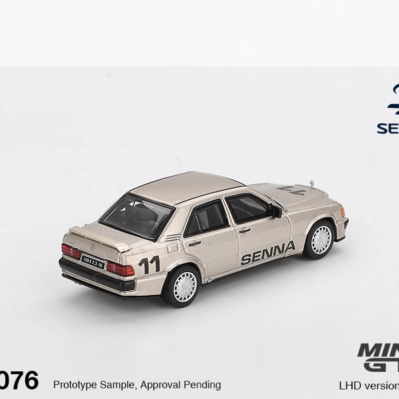 MINIGT 1/64 مرسيدس بنز 190E 2.3-16 11 سينا سبيكة سيارة نموذج سطح المكتب ثابت محاكاة عرض سيارات نموذج الصبي جمع الهدايا