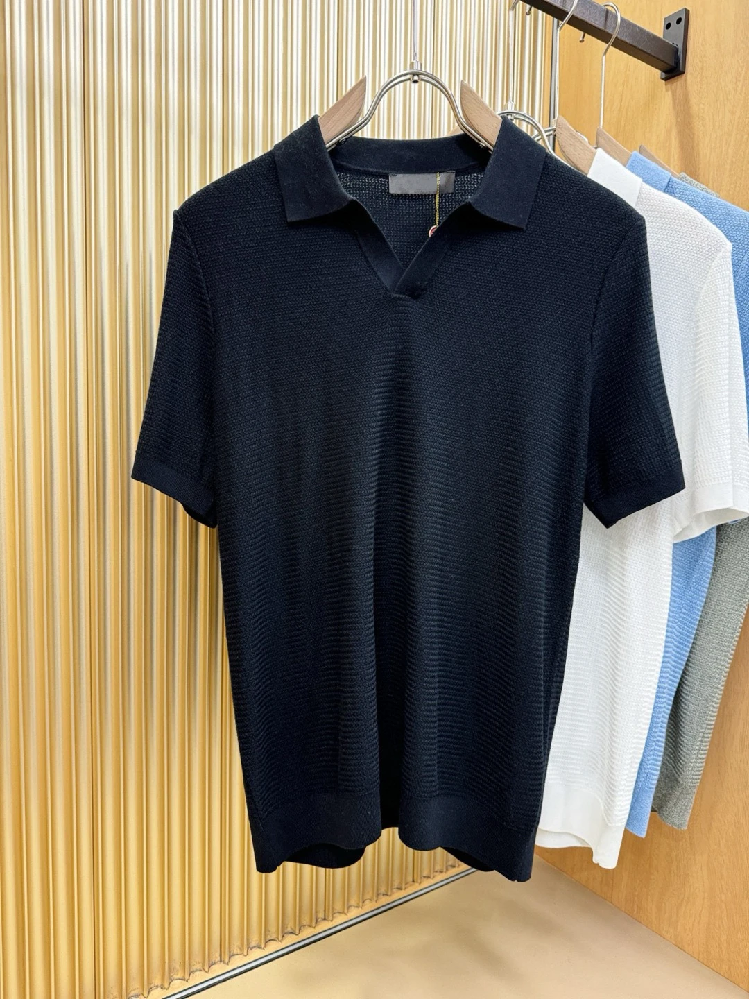 

Ligentleman Summer Knitted Shirt Men's Casual Short Sleeve T-Shirt Fashionable Urban Style Breathable Standard Fit