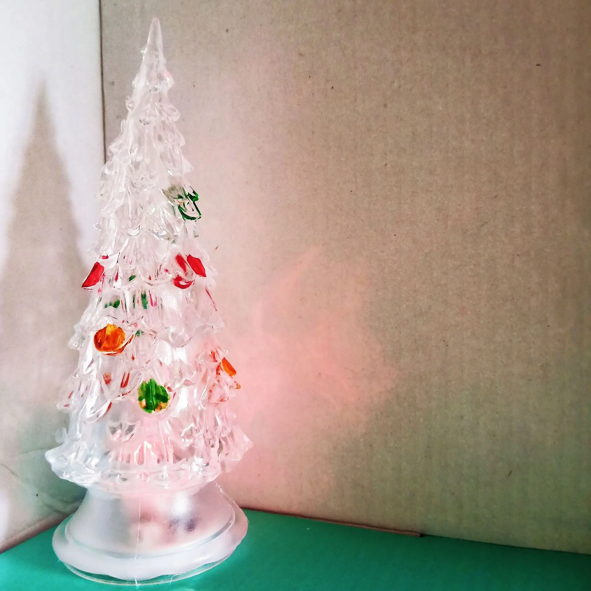 Acrylic Christmas Tree Night Light Factory Automatic Color Change Colorful Flash 15CM