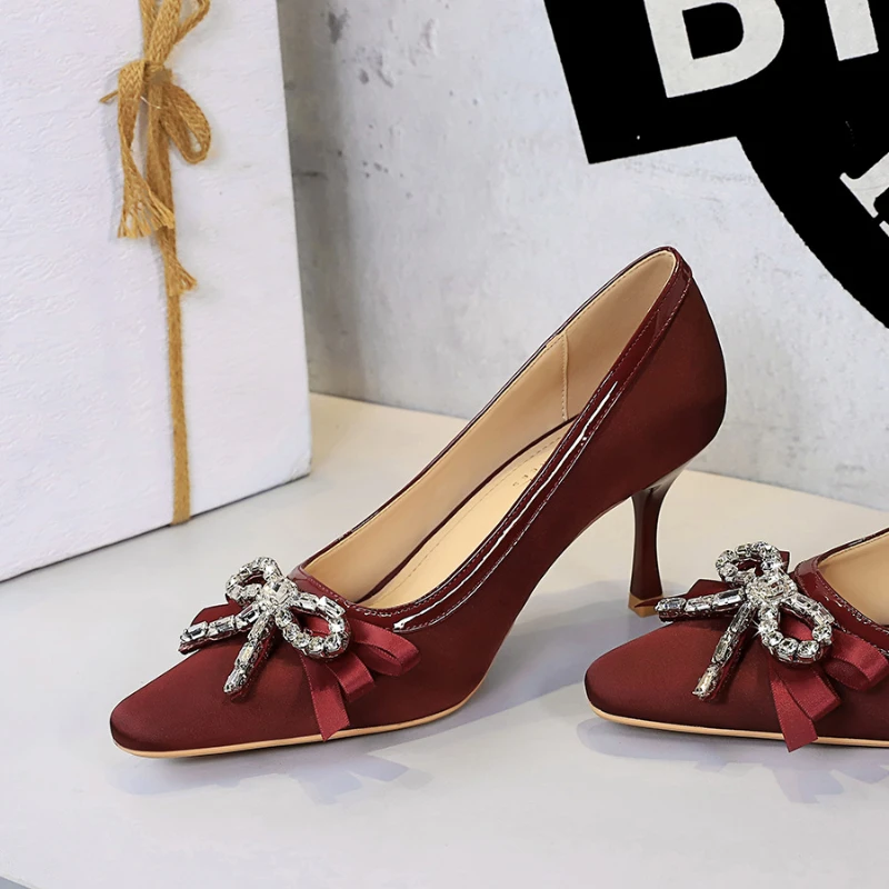 Women Champagne Lace Bow Pointed Toe Pumps Embroidered See-through Mesh Thin Stiletto Heels Fairy Bridal Wedding Elegant Banquet