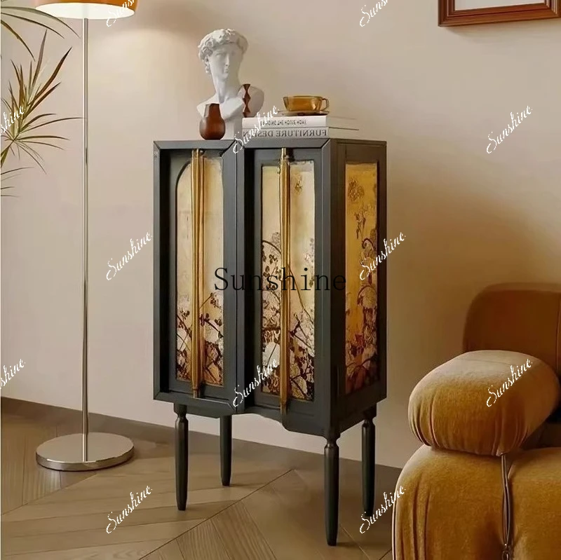 

French solid wood retro painted entrance cabinet modern light luxury decorative locker FT