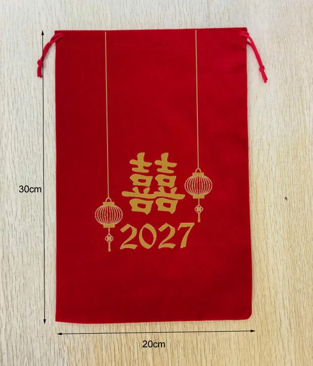 55 Pieces Customised Logo 20x30cm Big Size Red Velvet Bags Drawstring Gift Pouches Screen Printed With Gold Logo 2027