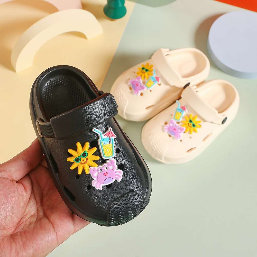 

Summer Childrens Slippers Baby New Cute Flowers Soft Sole Sandals Indoor Soft Anti-Slip Girl Sandals Hole Shoes Kids Beach Shoes