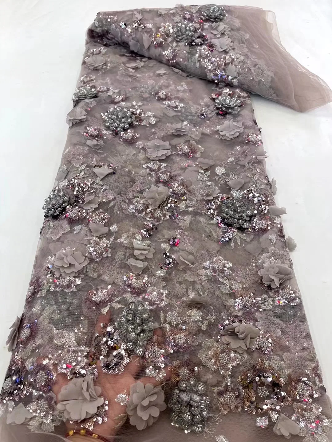 Latest Luxury Sequins Pearls Bridal Beaded Lace Fabric High Quality African Nigerian 3D Lace Fabric NXC5909