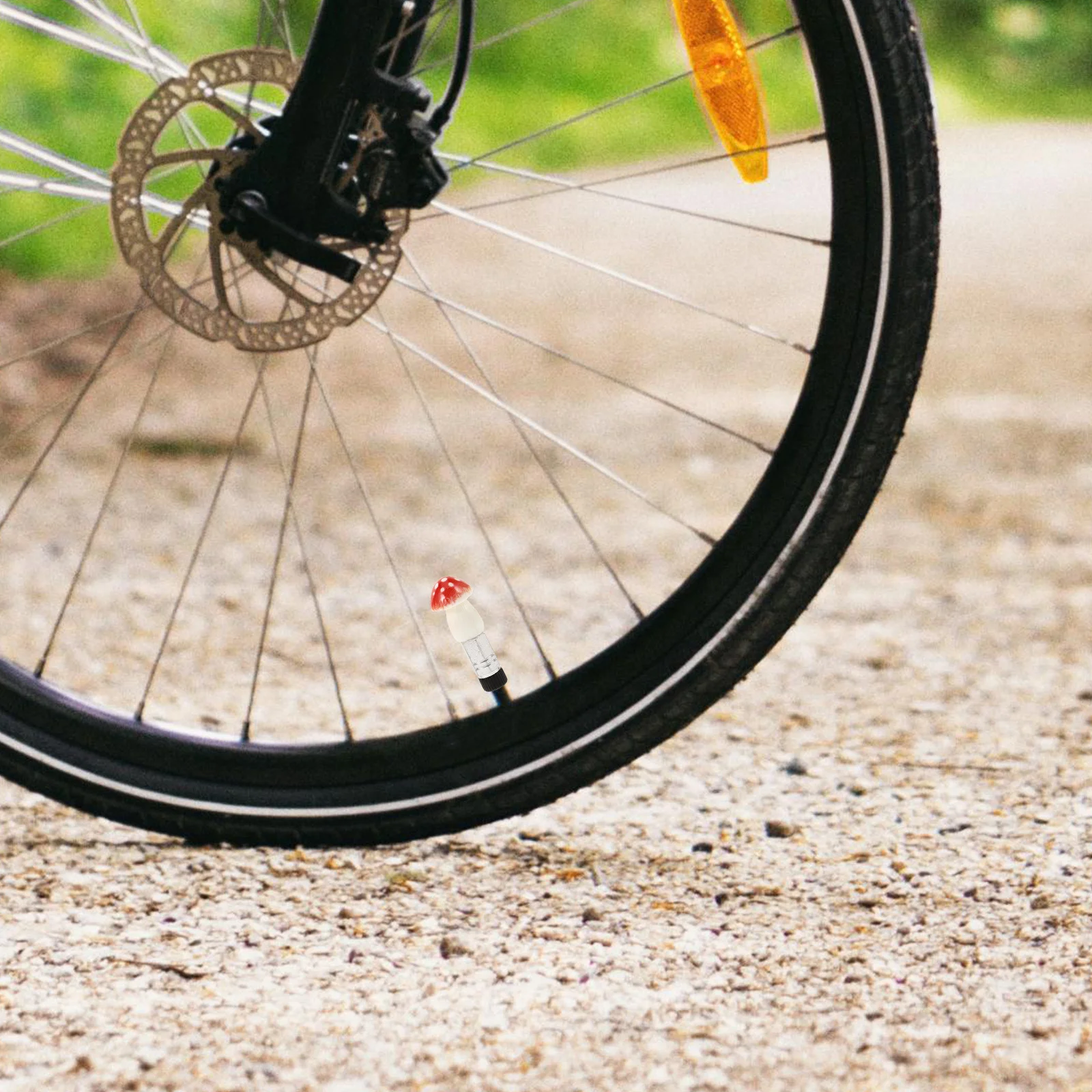 

4Pcs Mushroom Tire Valve Caps Decorative Air Valve Covers Cute Stylish Design for Bicycles Motorcycles Cars Trucks Universal Fit