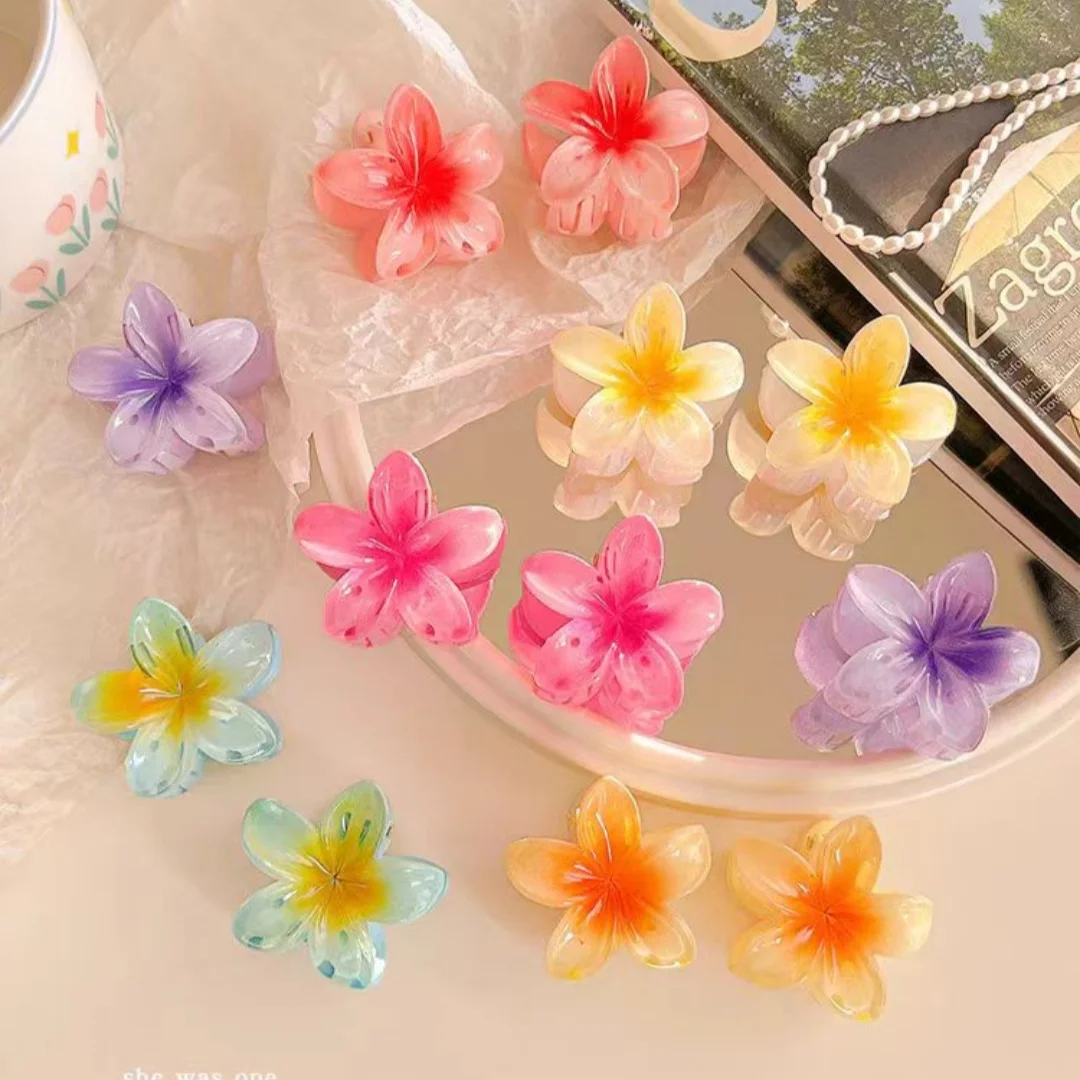 FANYIN 2Pcs 4cm Sweet Gradient Flower Hair Claw Hairpin Women Plumeria Barrettes Ponytail Holder Hawaiian Beach Hair Accessories