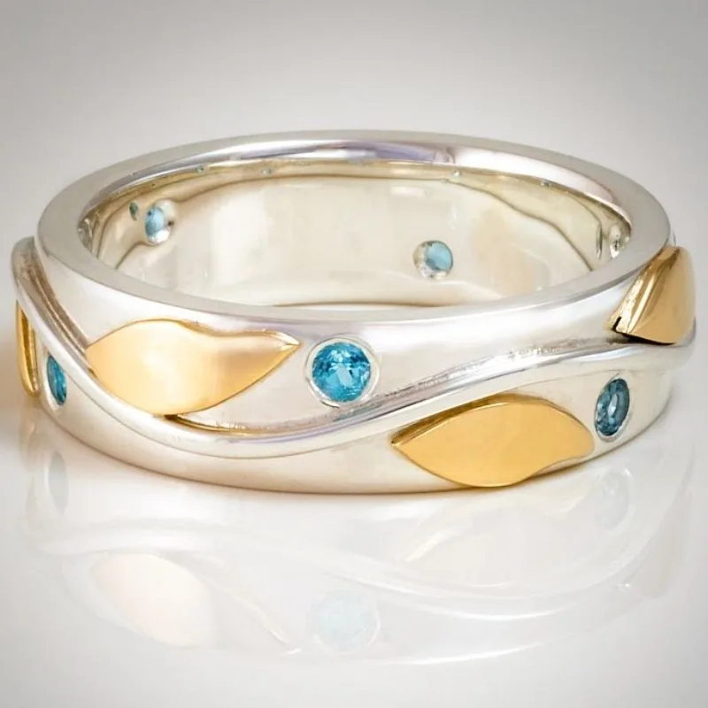 Modischer Ring mit geschnitztem Blattmuster, Metalleinlage, synthetischer Zirkon, einfacher, exquisiter Ring für den täglichen Gebrauch, trendiger Damenschmuck
