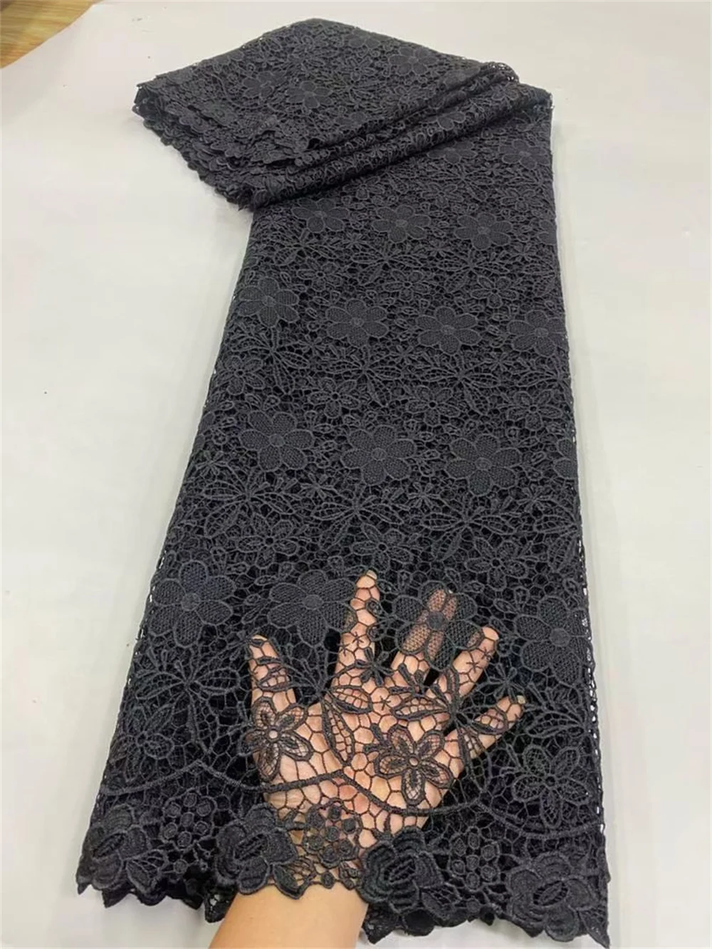 

5 Yards African Embroidery Carbon Fiber Lace Fabric,Cotton Fabrics By The Meter,Water Soluble,Evening Wedding Dresses,Tulle