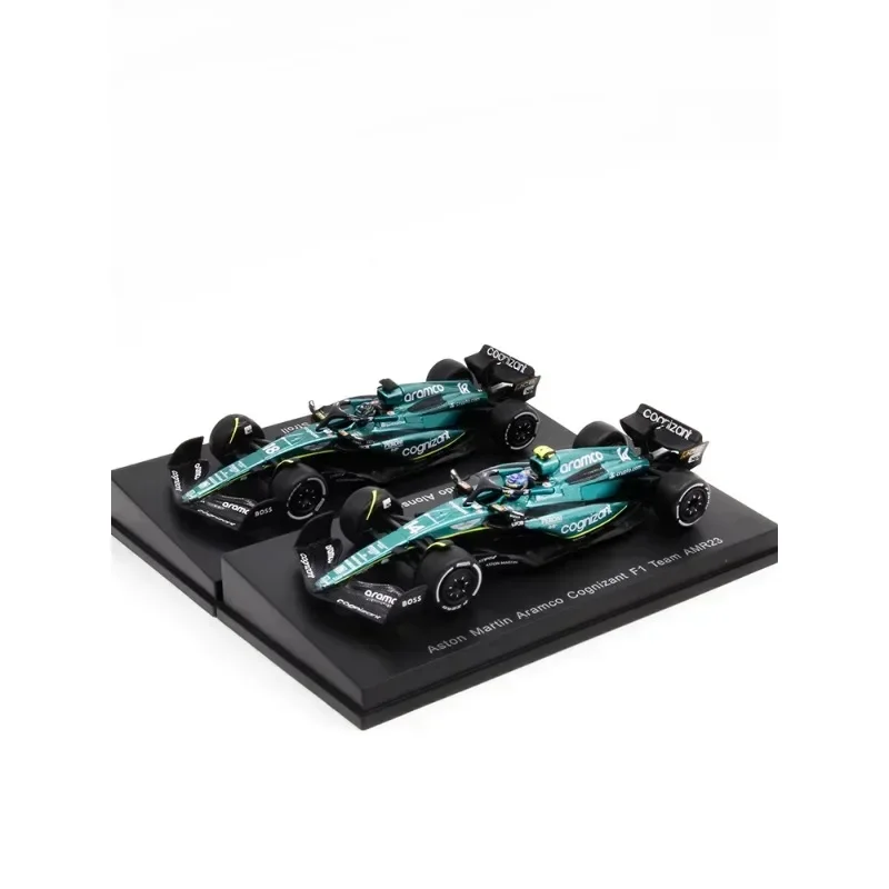 Quality ratio 1:64 F1 Grand Prix 2022&23 Hamilton Alonso Wipin alloy model collection decoration, a birthday gift for children.