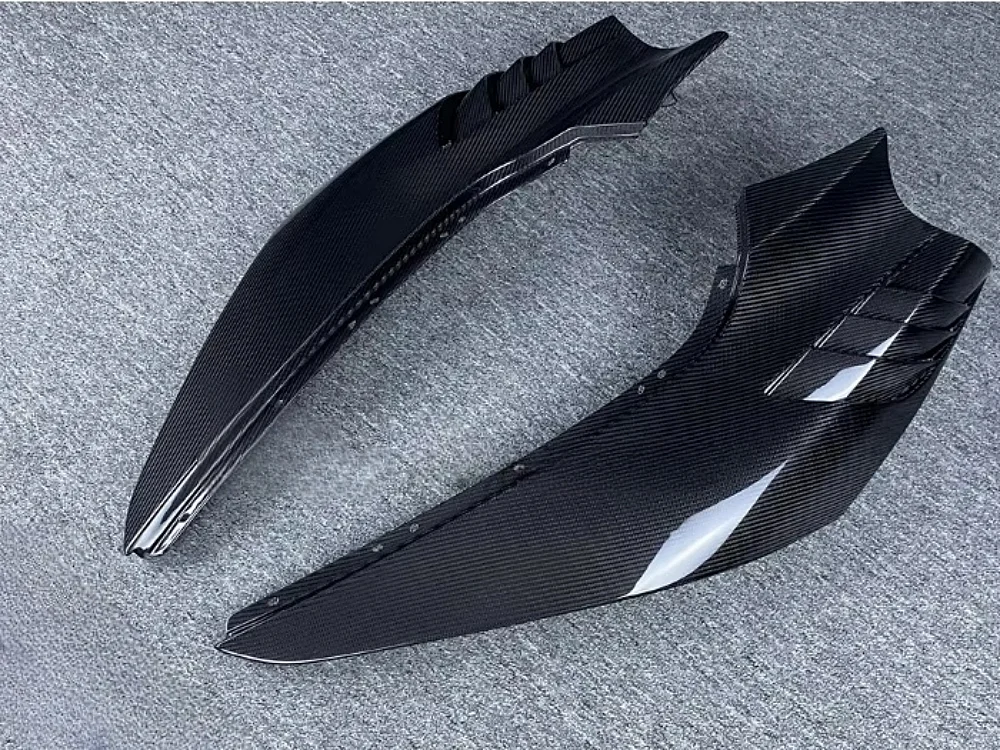 

Suitable for McLaren 720S Upgraded R Model Dry Carbon Fiber Body Kit, Front Mudguard Full Carbon Fender