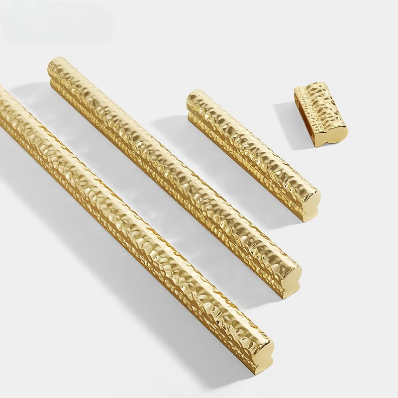 High-end hammer-pattern French-style pull-out cabinet door creative golden luxury kitchen cabinet zinc alloy single-hole handle