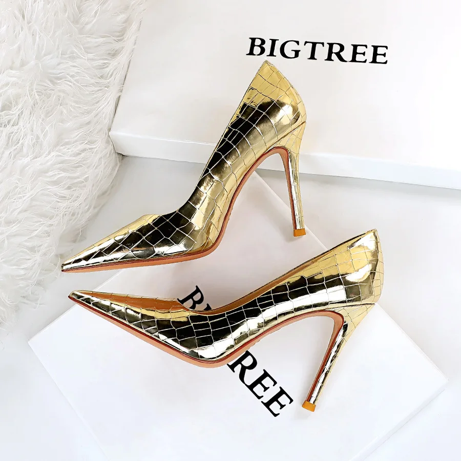 

Sexy Nightclub Metal Stone Pattern Thin High Heels Shallow Mouth Pointed Wedding Heeled Single Shoes Women Pumps