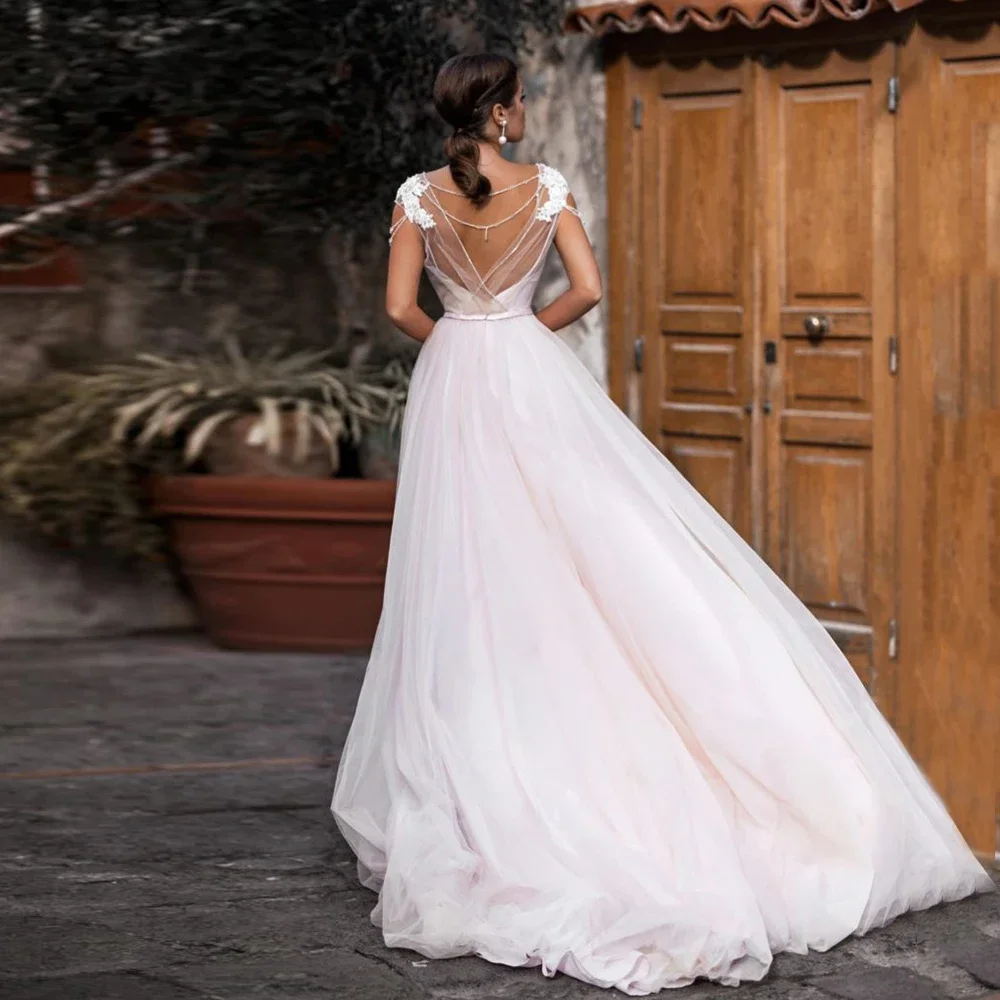 เซ็กซี่Backless Lace Upชุดแต่งงานVคอชุดเจ้าสาวคลาสสิกDecalเสื้อกั๊กชุดแต่งงานการปรับแต่ง