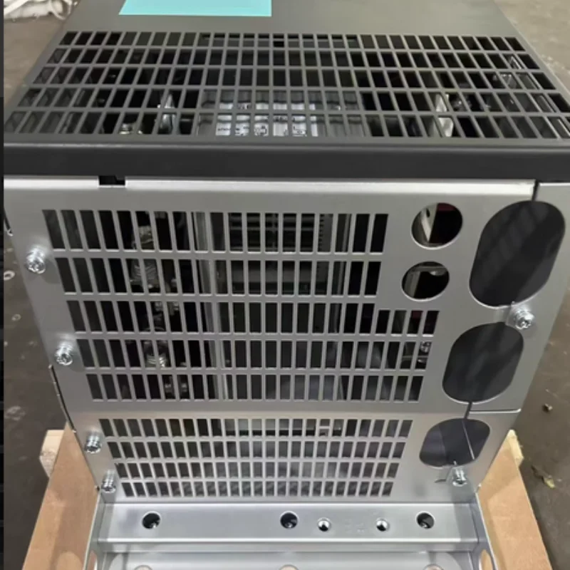 6SL3310-1PE33-0AA0 160KW 132KW 3AC 380-480V VFD Power Module IP20 without Braking Chopper for HVAC Fan Pump