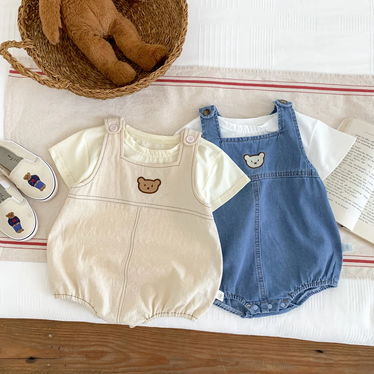 

2024 Summer New Baby Sleeveless Denim Bodysuit Toddler Cute Bear Versatile Overalls Infant Boy Girl Casual Strap Jumpsuit 0-24M