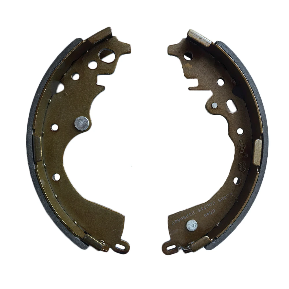 

China DSS Brand Genuine Model K1-3502410/20 OE Standard Size K2685 Brake Shoes For Foton Cars