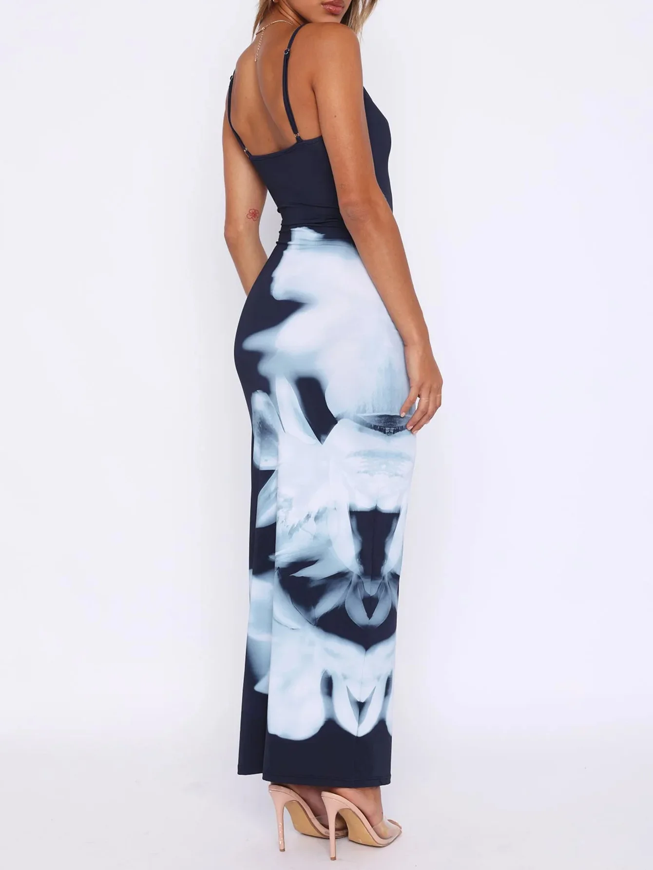 ชุดเดรสแม็กซี่เดรสสายปาเก็ตตี้พิมพ์ลายดอกไม้ผู้หญิงใหม่ - ทรงเข้ารูป สง่างามสำหรับงานกลางคืนและงานปาร์ตี้