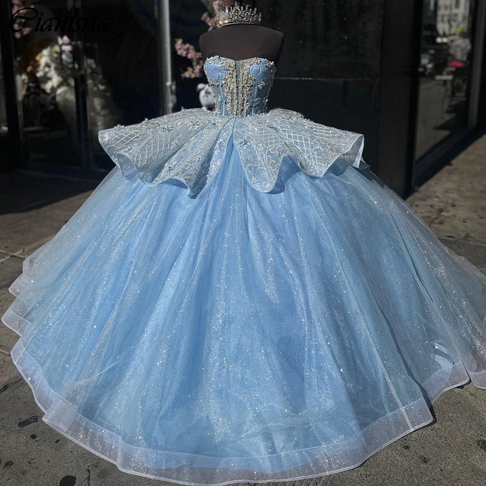 Vestido De quinceañera sin mangas, vestido De baile con cuentas De cristal, corsé con volantes, ilusión azul claro, 15 Años