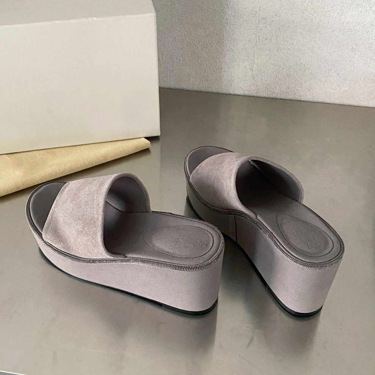 Summer genuine suede platform slippers