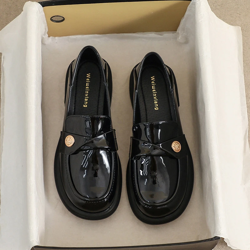 

Women Thick Sole Loafers 2023 New Gold Coin Decor Soft Sole Leather Shoes British Style Casual Daily Footwear Comfortable