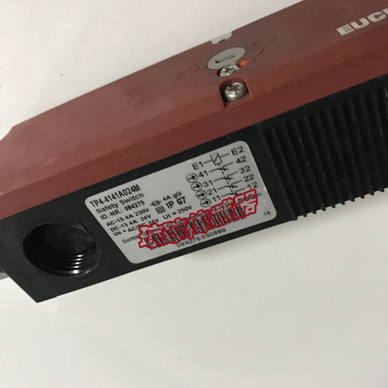 Allemagne EUCHNER TP4-4141A024M Interrupteur de sécurité, serrure de porte de sécurité